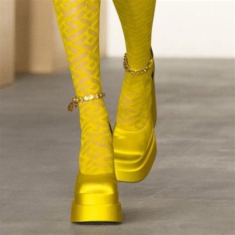 versace fw 21 shoes|versace fw21.